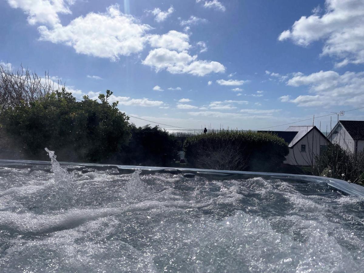 3 Bed Ground Floor Apartment - Hot Tub Optional Upgrade Hythe  Exterior foto
